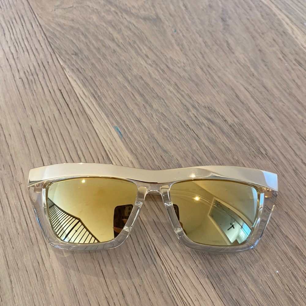 New without box Bottega Veneta gold Sunglasses